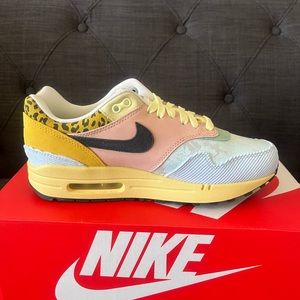 W NIKE AIR MAX 1 ‘87 PRM